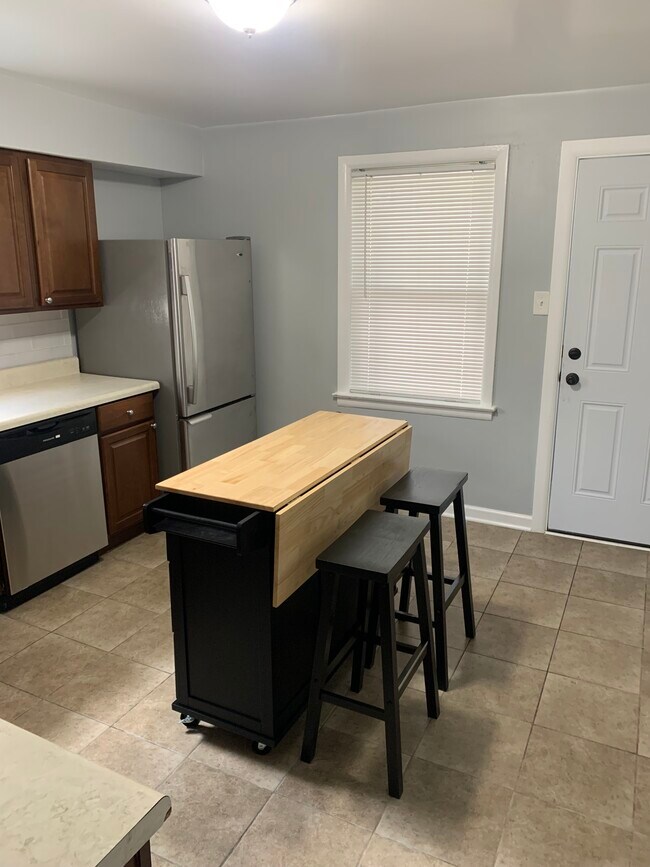 Foto del edificio - 7918 S Wood St