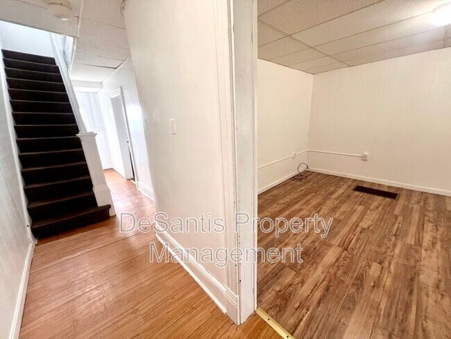 Foto del edificio - 3533 Bigelow Blvd