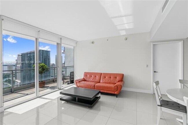 Foto del edificio - 92 SW 3rd St