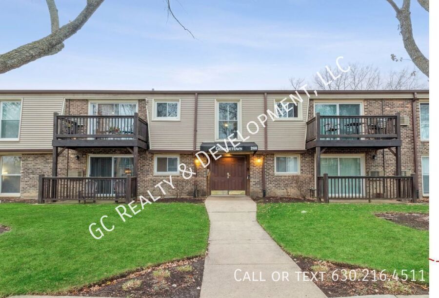 Foto principal - 268 N Carter St
