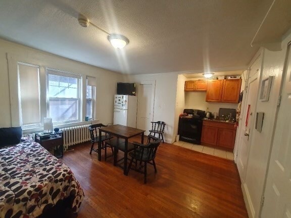 Primary Photo - 100 Washington St