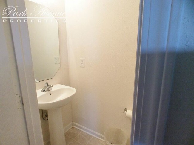 Foto del edificio - 3702 Wondering Oak Ln