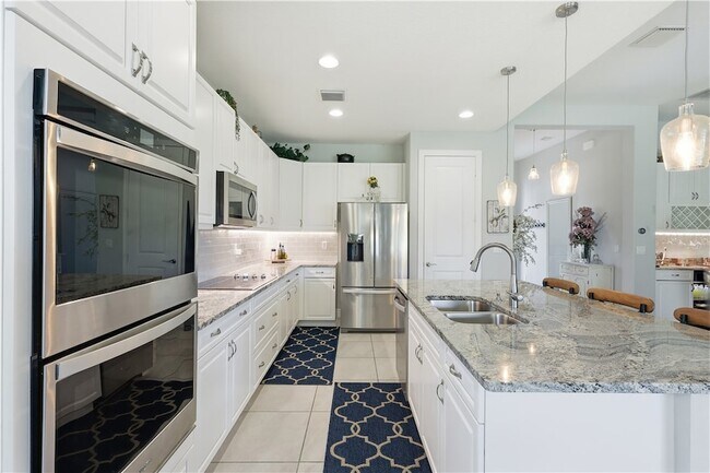 Building Photo - 108 Snowy Egret Way