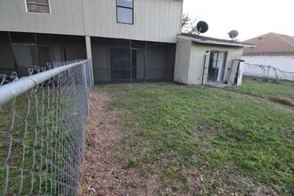 Building Photo - 727 Lucaya Dr