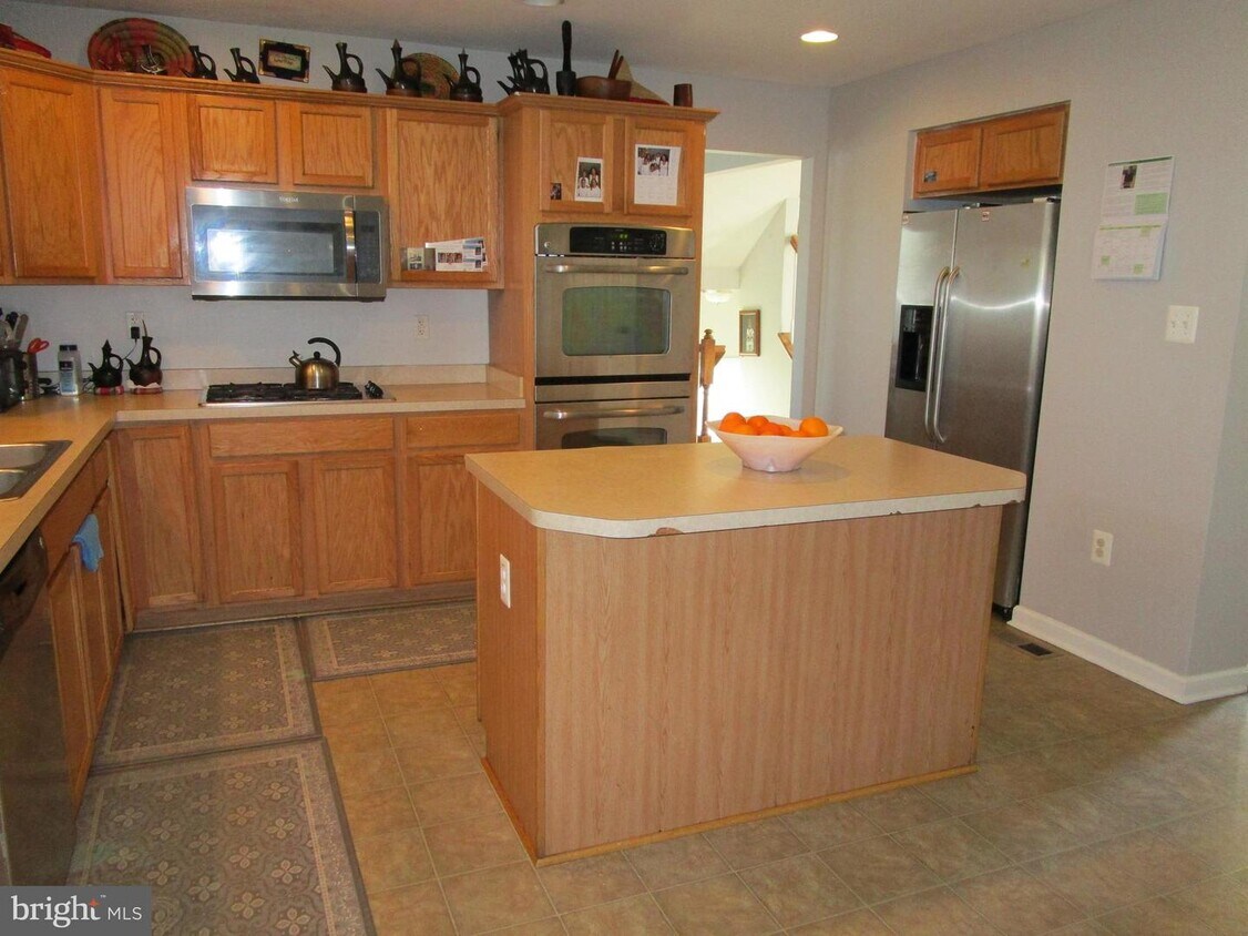 3028 Dahoon Ct, Waldorf, MD 20603 House Rental in Waldorf, MD