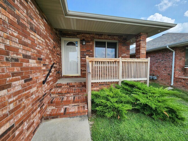 Foto del edificio - 3868 S Timbercreek Ave