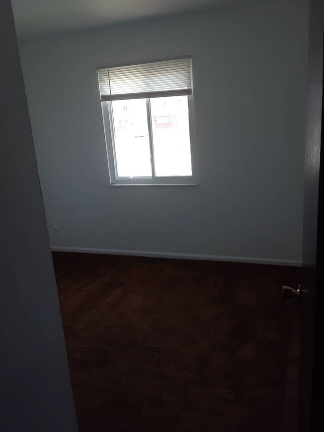 Foto del edificio - 2994 Benchwood Rd