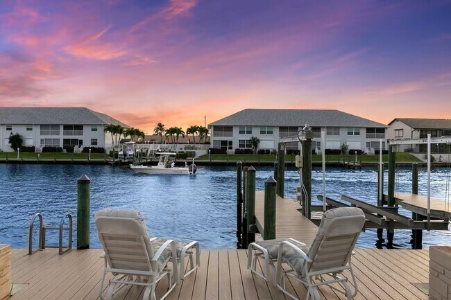Building Photo - Waterfront Duplex Ideal for Corporate Housing
