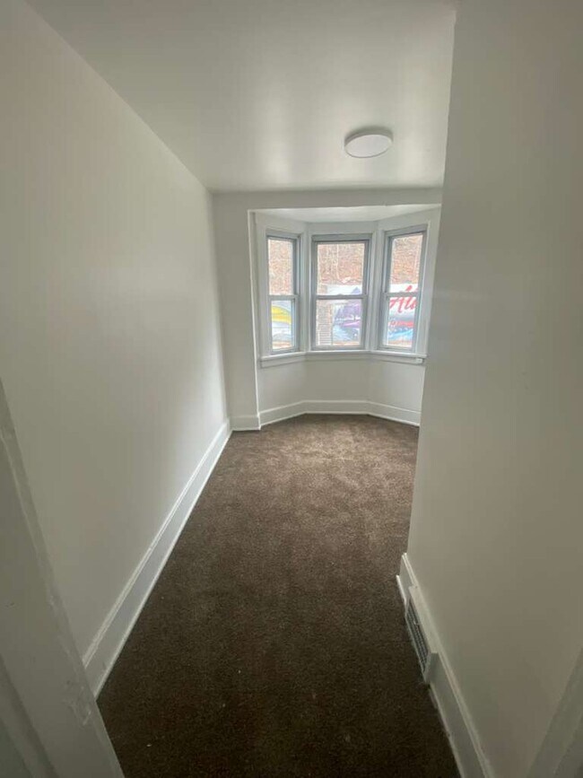 Foto del edificio - 712 Franklin Ave