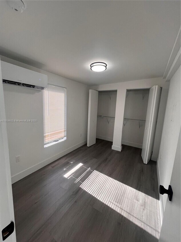 Foto del edificio - 638 SW 21st Ave