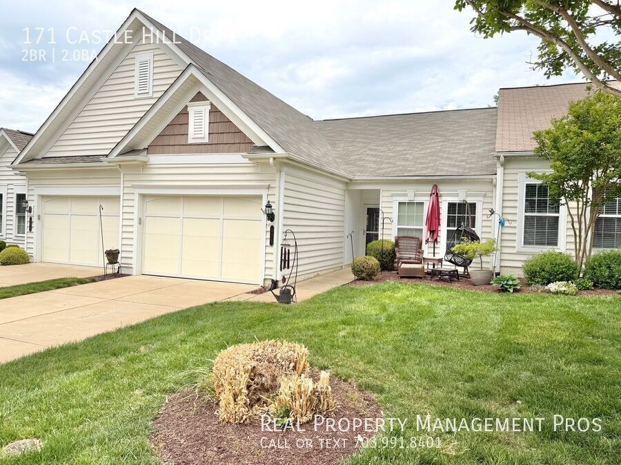 Foto del edificio - 171 Castle Hill Dr