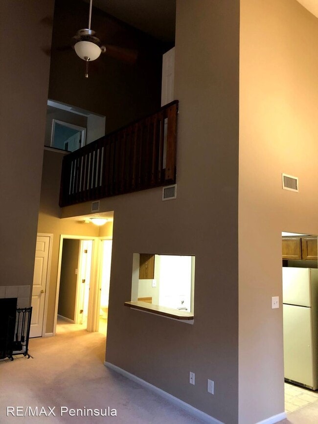 Building Photo - 2 br, 2 bath House - 104 Corwin Circle