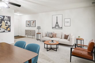 Building Photo - Traver Ridge
