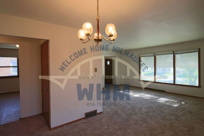 Foto del edificio - 8526 W Appleton Ave