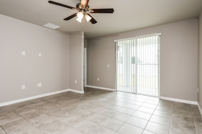 Building Photo - 5236 Stephs Field St