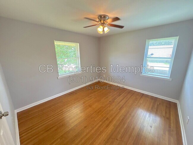 Foto del edificio - 4493 Westmont Rd