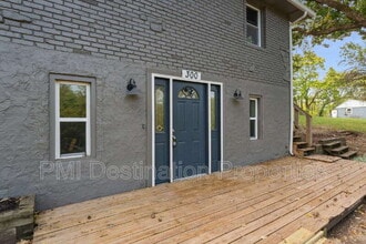 Building Photo - 300 Ridge St
