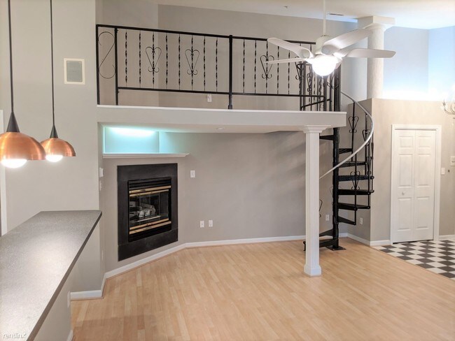 Foto del edificio - 2 br, 2 bath Condo - 2406 Dominion Dr Apt 3C