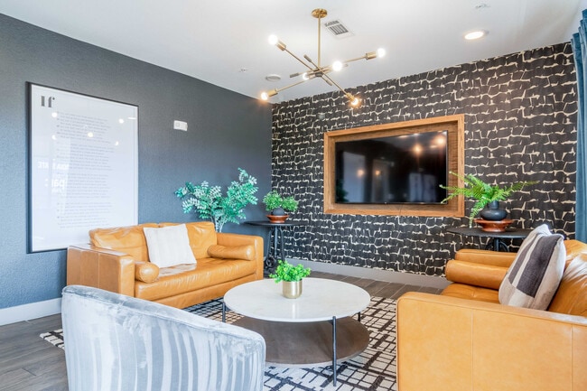 Yugo Atlanta Summerhill-21 - Yugo Atlanta Summerhill Apartments