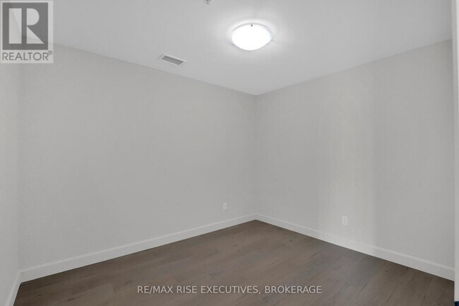 Building Photo - 1080-1080 Terra Verde Way