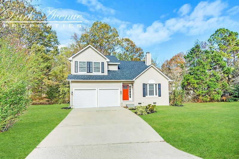 Primary Photo - 524 Bluestone Rd
