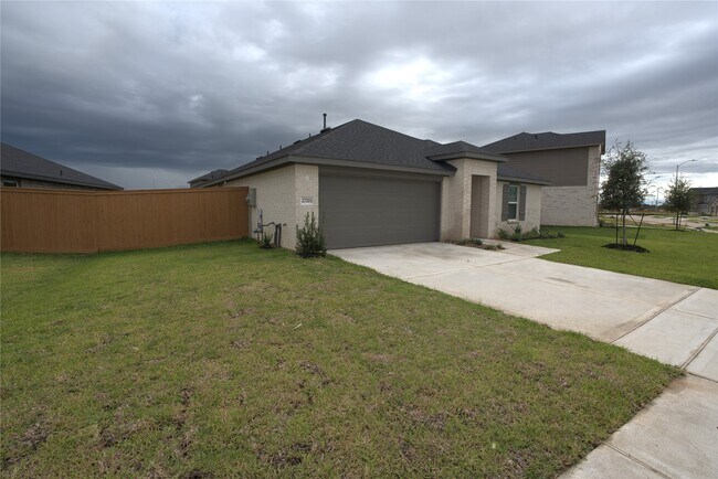 Building Photo - 27703 Hudson Sands Ln