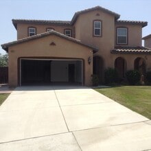 Building Photo - 12156 Scenic View Ter