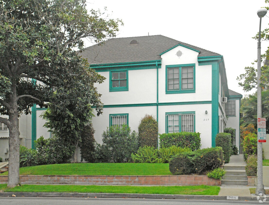 Primary Photo - 269 S Doheny Dr