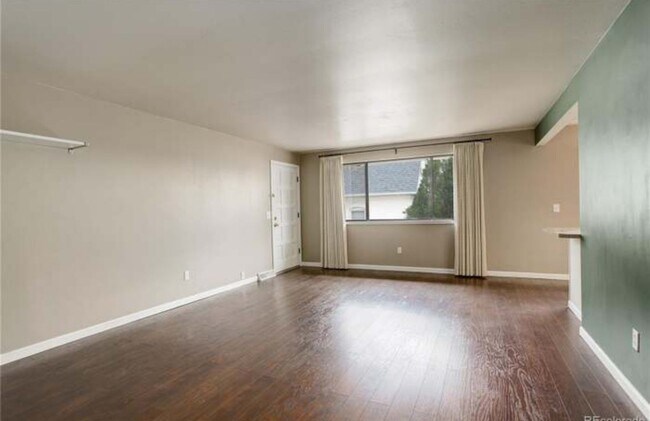Foto del edificio - West Highlands 2-bedroom 1-bathroom