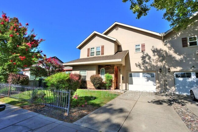 Photo - 3657 24th St House