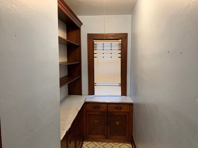 Building Photo - 2238-2240 S 6th St