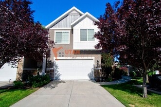 Building Photo - 7914 S Farm House Ln
