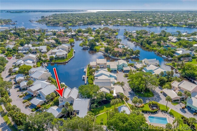 Foto del edificio - 3901 SE St Lucie Blvd