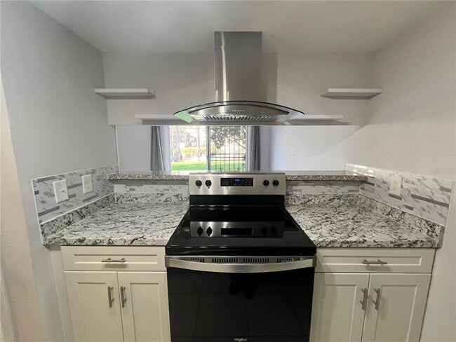 Foto del edificio - 5820 N Church Ave