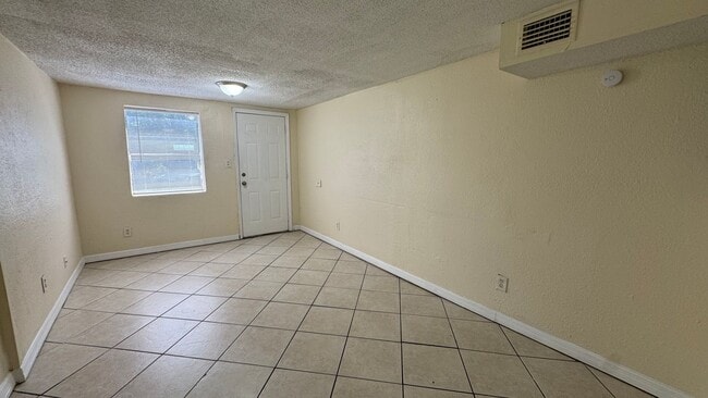 Photo - Affordable Ground-Floor Unit with Great Ci... House