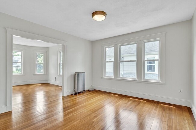 Building Photo - 64 Flett Rd