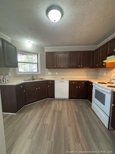 Building Photo - 3541 Torbay Dr