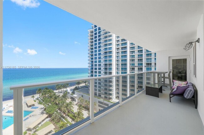 Foto del edificio - 3505 S Ocean Dr