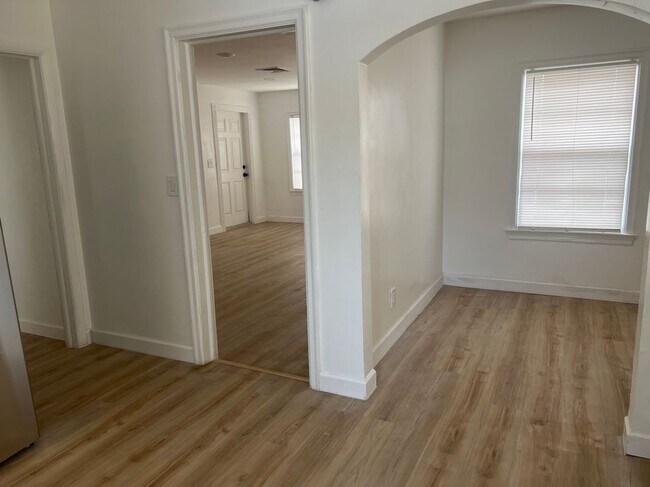 Foto del edificio - 443 Wilder St