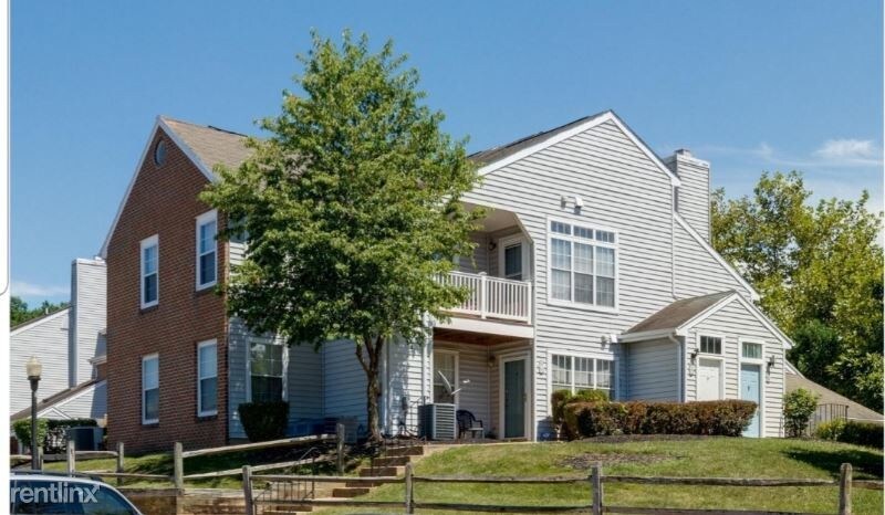 Primary Photo - 2 br, 2 bath Condo - 8796 Grasmere Ct