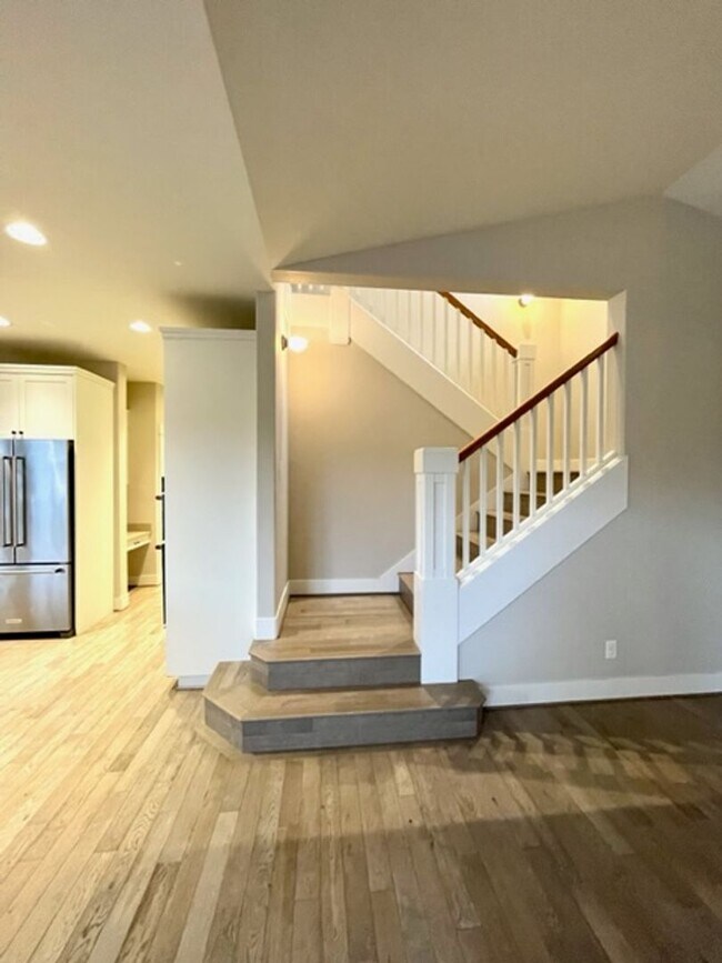 Building Photo - Beautiful home in NWX!  A/C!