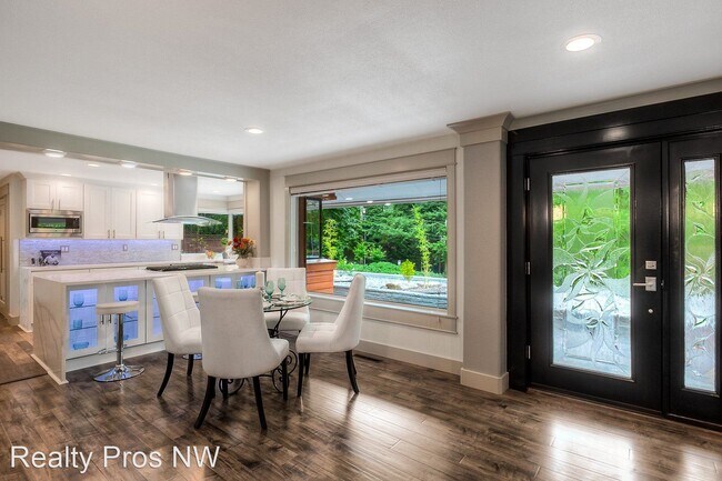 Foto del edificio - 3 br, 2 bath House - 2859 140th Ave NE