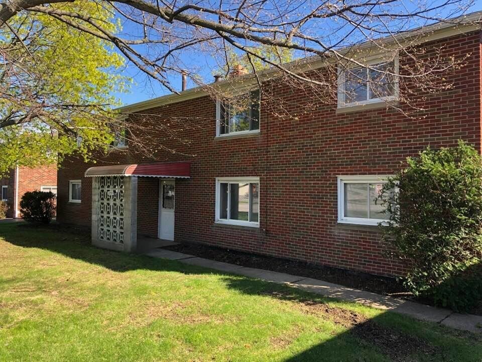 1737 Portage Trail Unit 3, Cuyahoga Falls, OH 44223 Apartments in