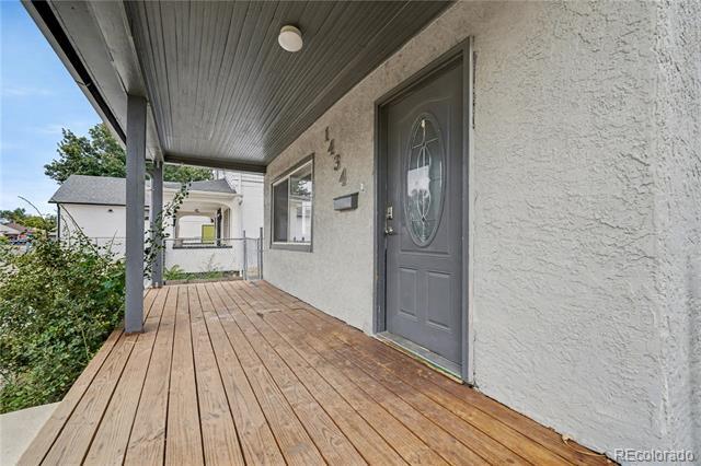 Building Photo - 1434 E Orman Ave