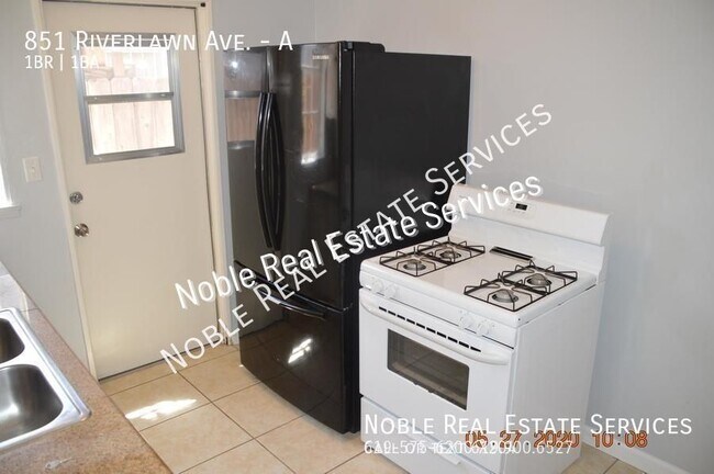 Building Photo - 851 Riverlawn Ave