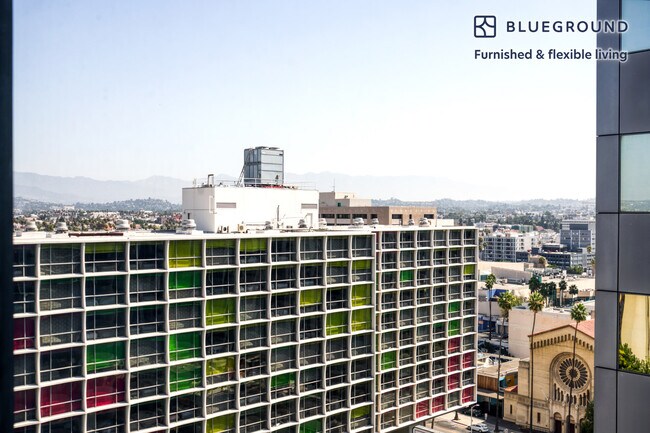 Foto del edificio - 3540 Wilshire Blvd
