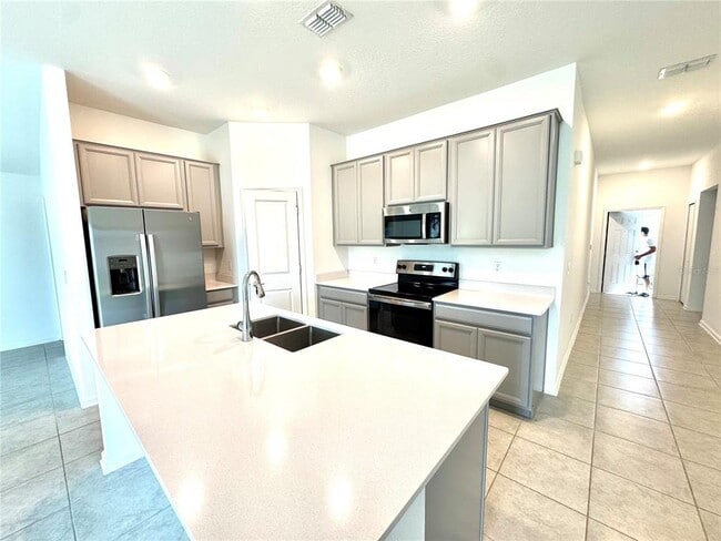 Building Photo - 4567 Tahoe Cir