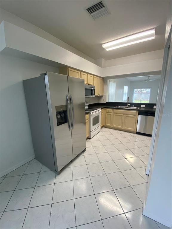 Foto del edificio - 1626 Prowmore Dr