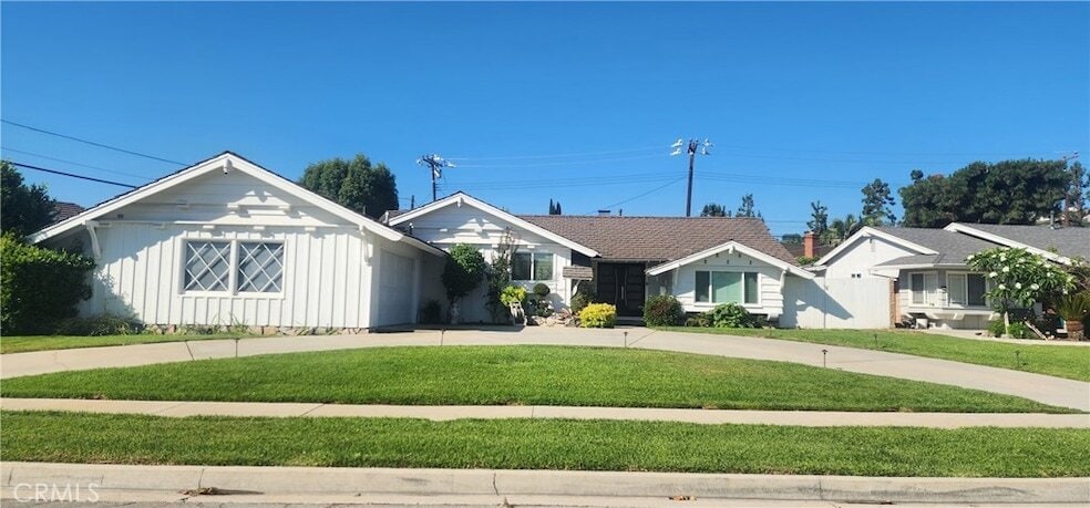 Primary Photo - 15608 Cristalino St