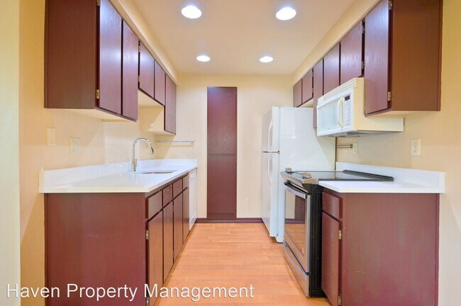 Foto del edificio - 2 br, 1.5 bath House - 12506  NE 142nd Ln ...